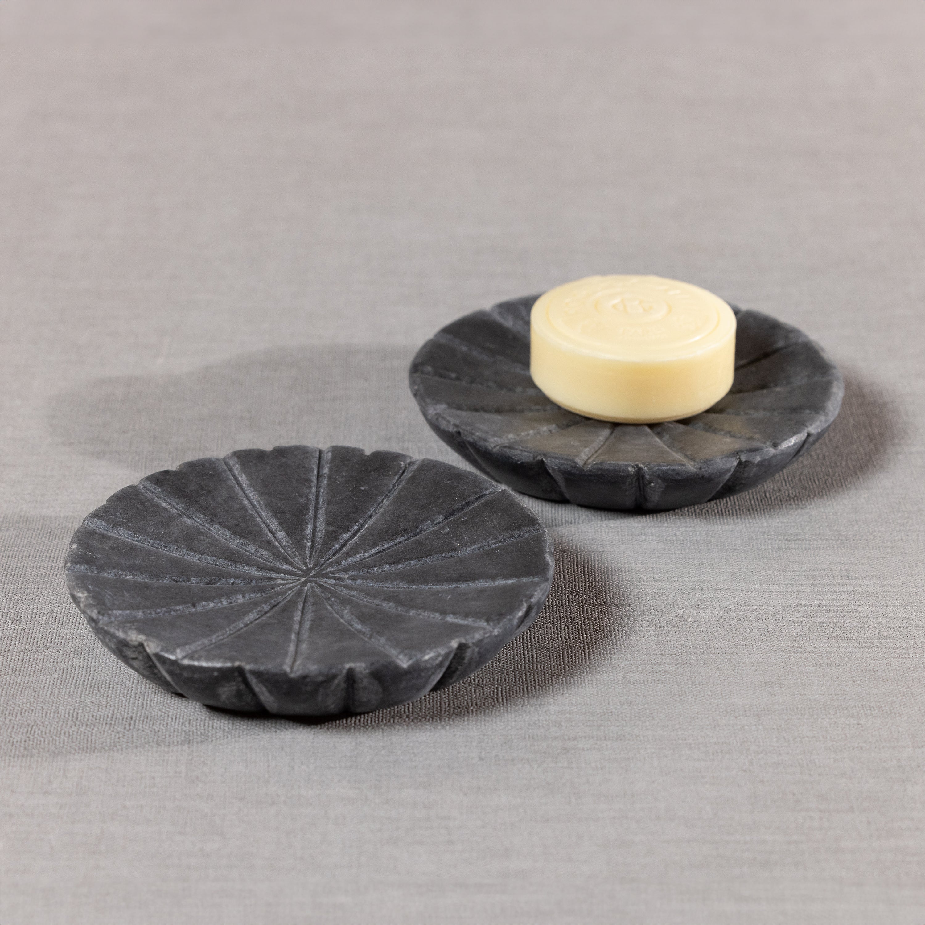 2-Piece Flower Marble Decorative Dish Set, Gray, Gray