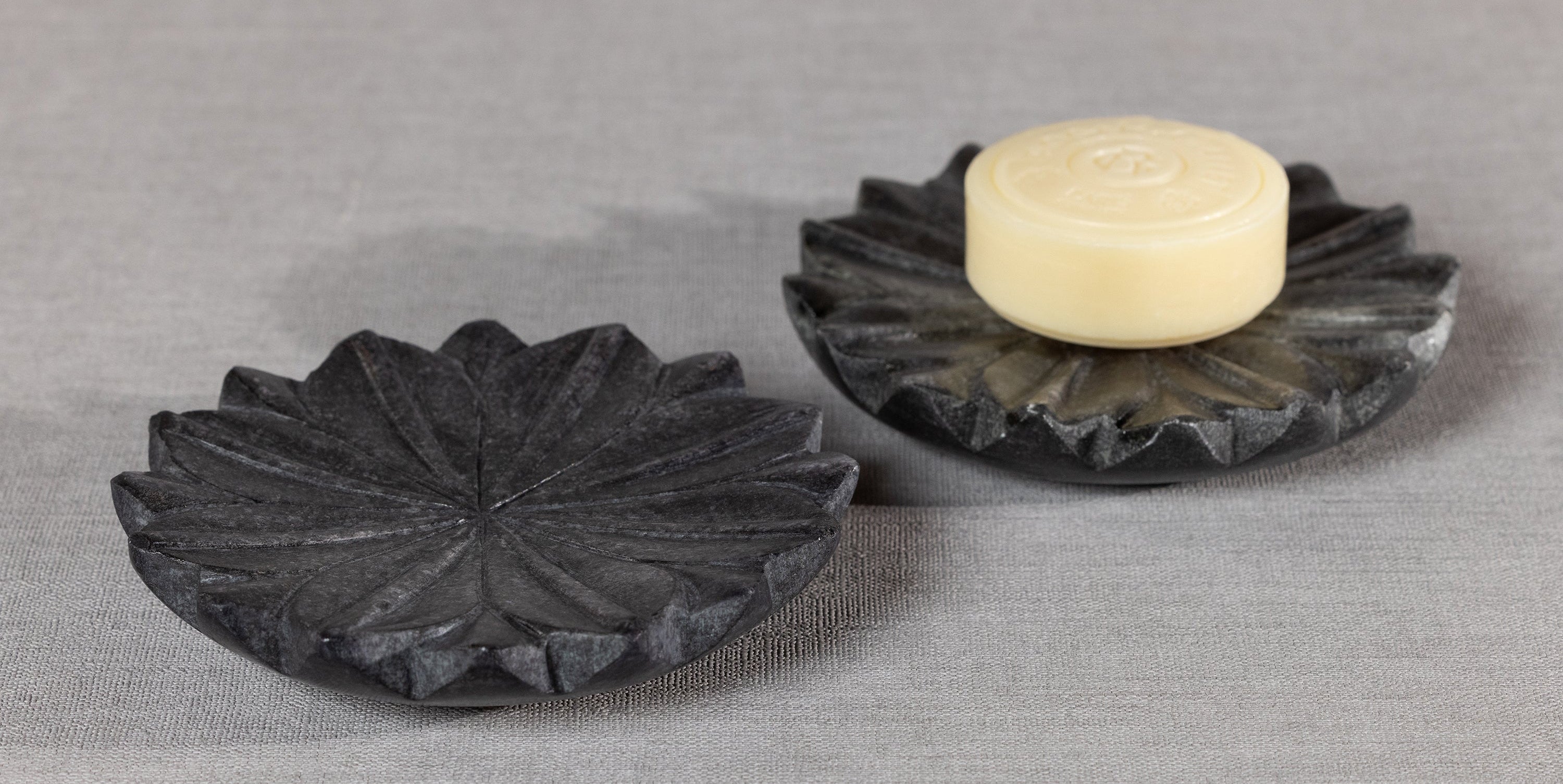 2-Piece Lotus Marble Decorative Dish Set, Gray